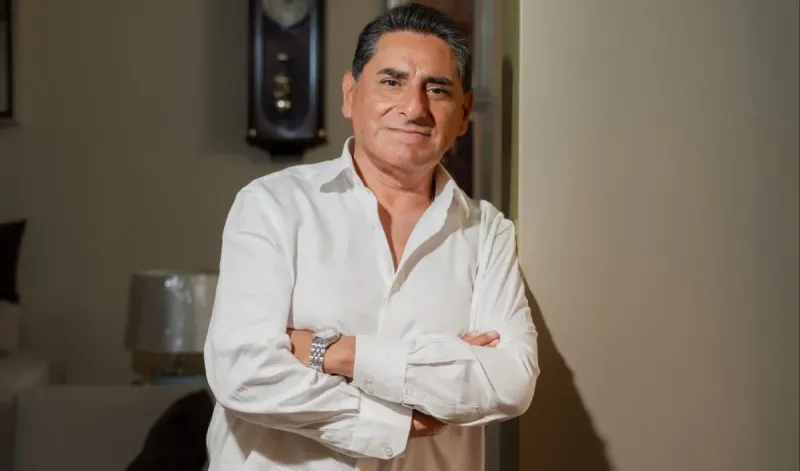 Carlos Álvarez anuncia su retiro de la política tras reconocer su derrota en las elecciones