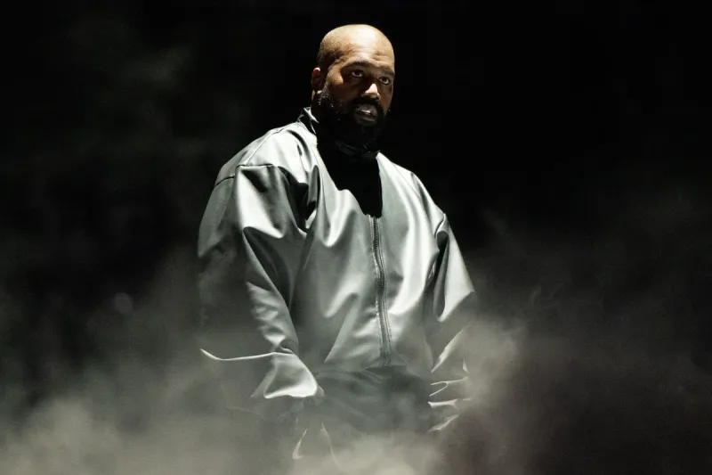 Kanye West pospone su concierto en Francia ante la posible prohibición de entrar al país