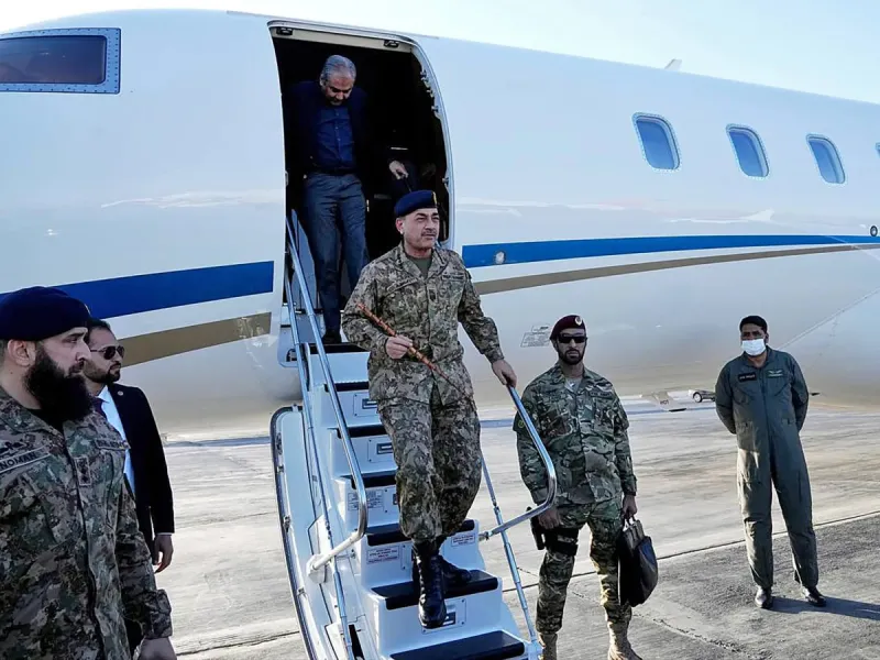 Pakistan army chief in Tehran to advance next round of US-Iran talks
