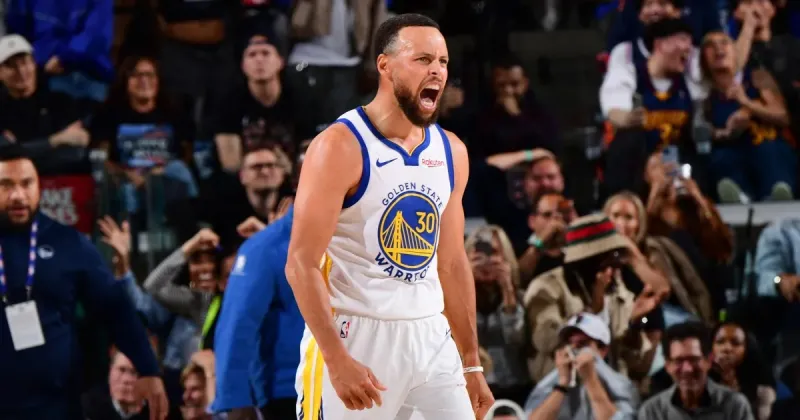 Warriors upset Clippers in NBA West play-in, extend playoff run
