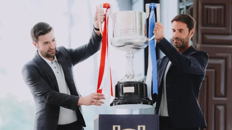 La Copa ya está en Sevilla