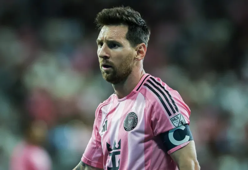 Leo Messi compra el UE Cornellà