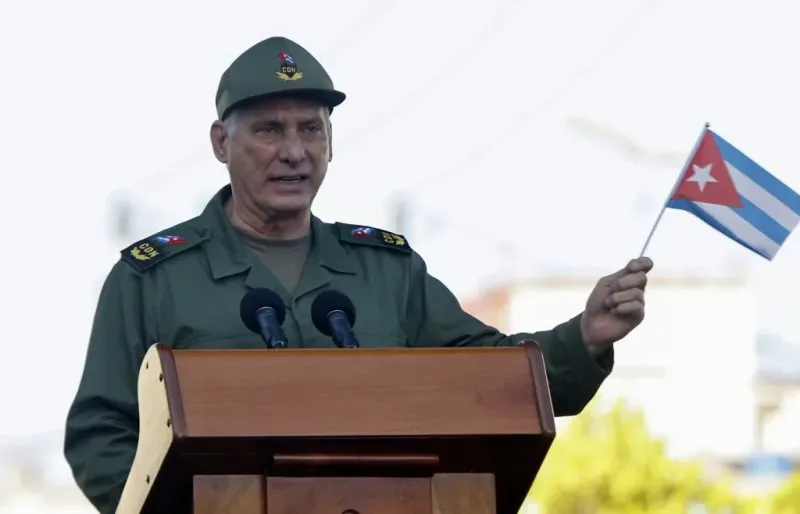 Díaz-Canel se declara listo para enfrentar una "agresión militar" mientras el pentágono acelera preparativos