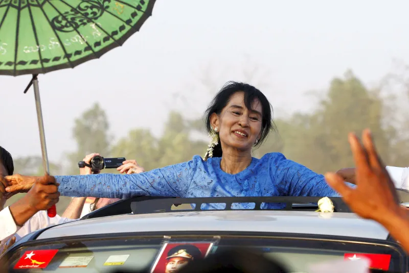 Birmania reduce condena de Aung San Suu Kyi, ex líder y premio Nobel de la Paz