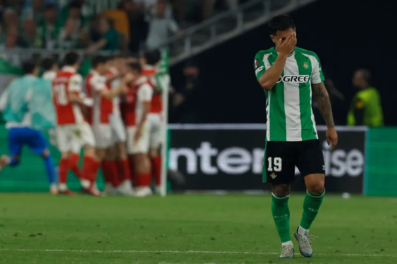 El Braga reina en el gigantesco colapso del Betis