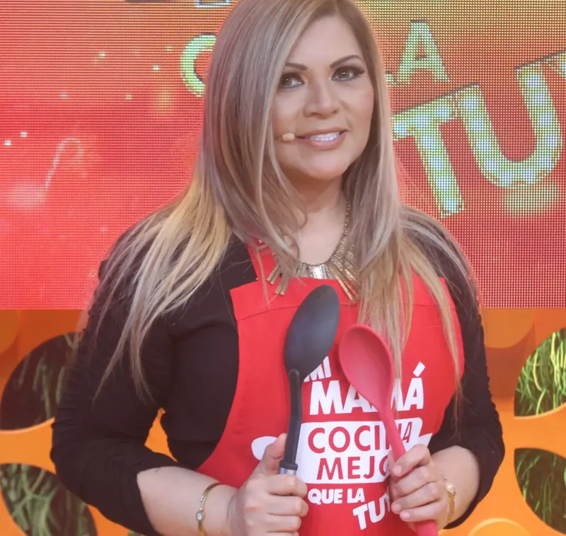 Ruth Karina lanza nueva versión de su tema "Baile picante"