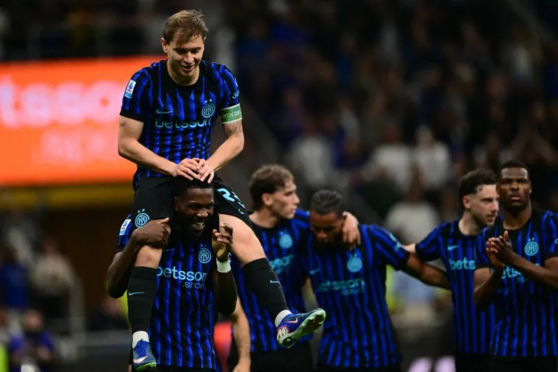 El Inter despacha al Cagliari por goleada y acelera hacia el título de la Serie A