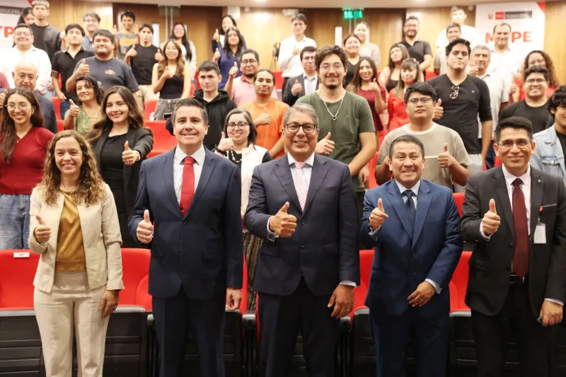 MTPE abre datos para impulsar investigación universitaria sobre empleo en el Perú