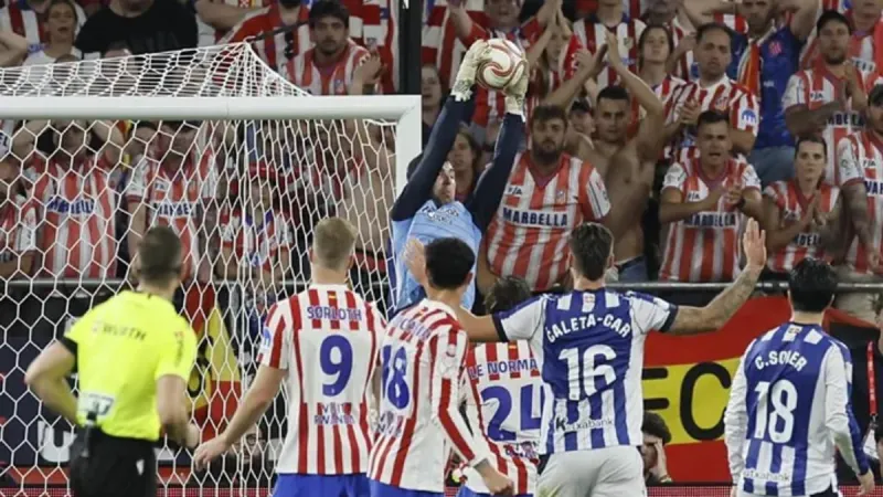 La intrahistoria del héroe de la Copa: pelea con Musso y un mensaje de Oyarzabal para siempre