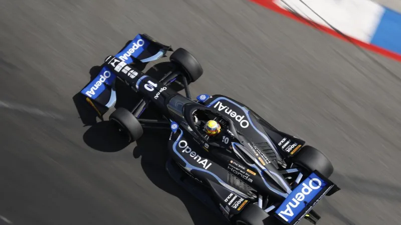 Palou pierde la pole en la última curva... pero sale delante de Kirkwood en el Mónaco americano