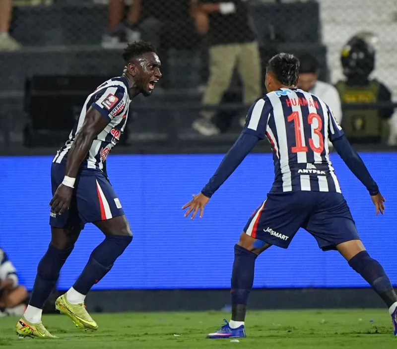 Apertura: Así está la pelea por el primer lugar tras la goleada de 8-0 de Alianza Lima