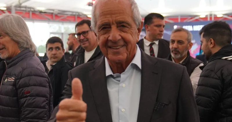 El picante posteo de D'Onofrio, el ex presidente de River, tras la polémica final en el Superclásico y la bronca con el VAR Paletta