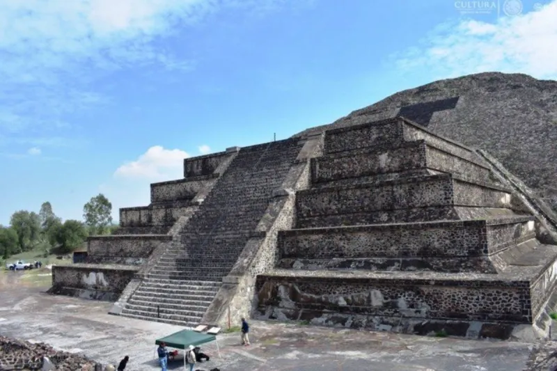 Al menos dos muertos y seis heridos tras un tiroteo en las pirámides de Teotihuacán en México