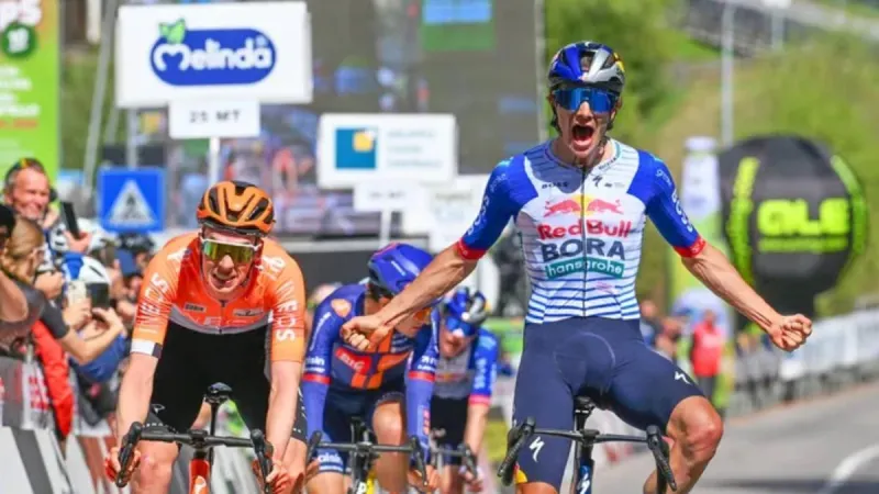 Giulio Pellizzari está listo para el Giro: victoria de mucha entidad en el Tour de los Alpes