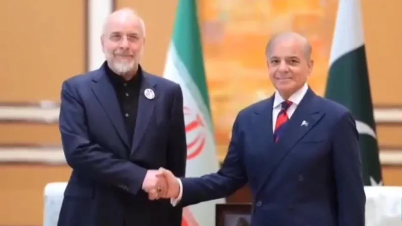 Delegación estadounidense llega a Pakistán; Irán aún no confirma participación en negociaciones