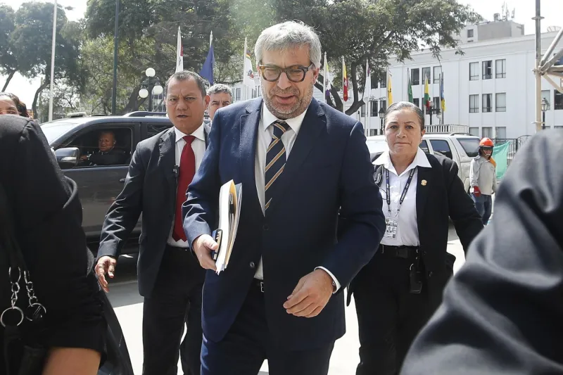 Piero Corvetto se presenta ante la Fiscalía Anticorrupción