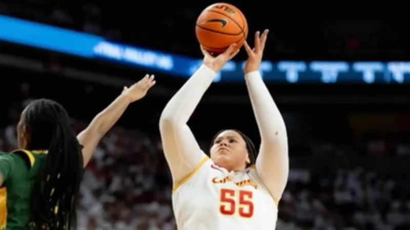 'Lady Shaq' se convierte en la tercera jugadora mejor pagada del mundo sin salir de la universidad