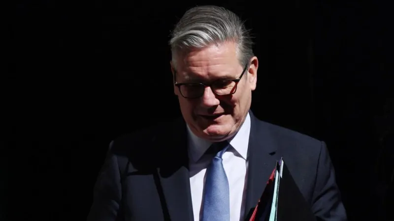 Caso Epstein-Mandelson: Starmer insiste en que desconocía veto de seguridad antes de designar al exembajador