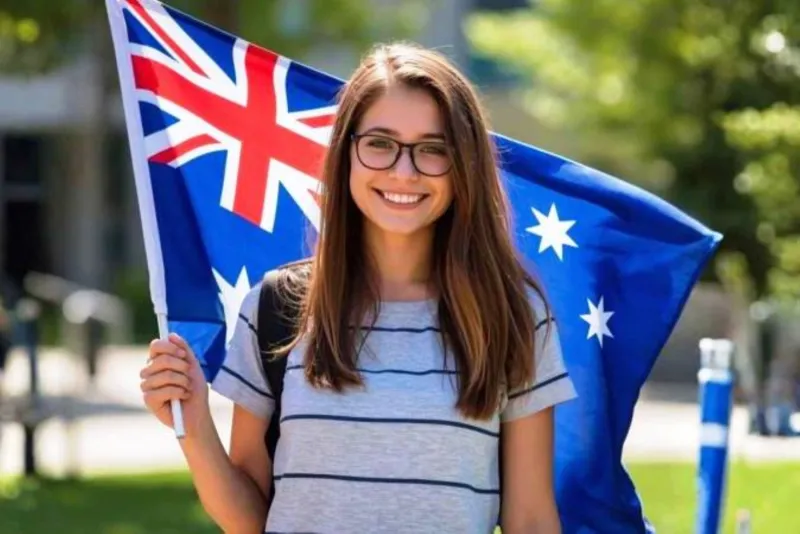 Feria de universidades de Australia orienta sobre oportunidad de estudios hoy 22 de abril