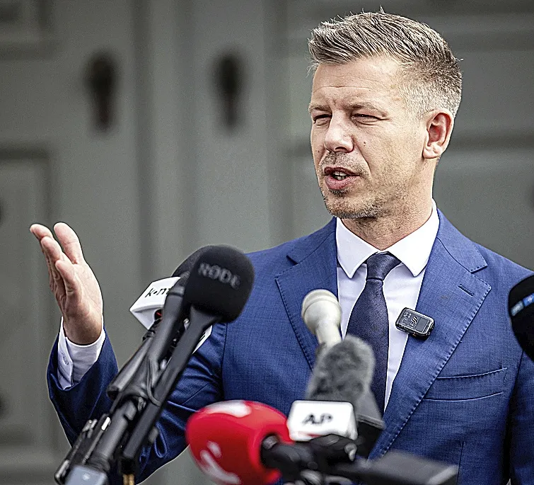Péter Magyar fuerza un choque institucional en Hungría cuando sigue gobernando Orban