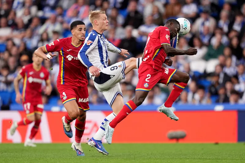 El Getafe apaga la celebración de la Real en Anoeta y se lleva los tres puntos
