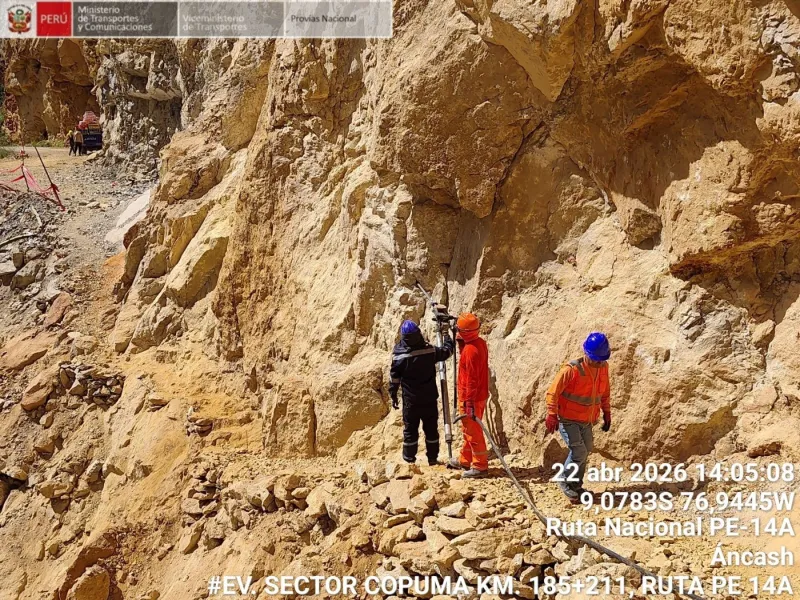 Huánuco: ejecutan obras para recuperar plataforma vial en Huacaybamba afectada por lluvias