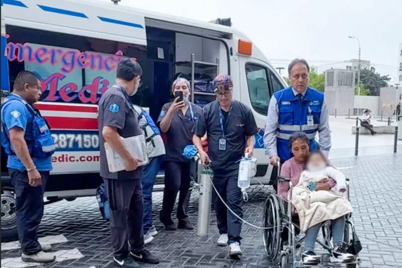 Trasladan vía aérea desde Apurímac a Lima a bebé con quemaduras