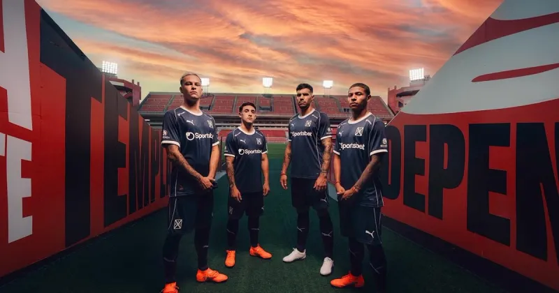 La nueva camiseta de Independiente que le hace un guiño a un equipo campeón: cuánto cuesta y cuándo la estrena el equipo