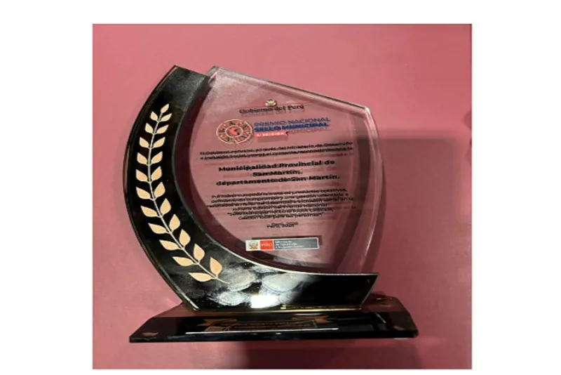 Por cuarto año consecutivo municipio provincia de San Martín recibe Insignia Platinum