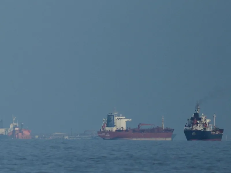 Oil rises above $106 per barrel as US, Iran deadlocked in Strait of Hormuz