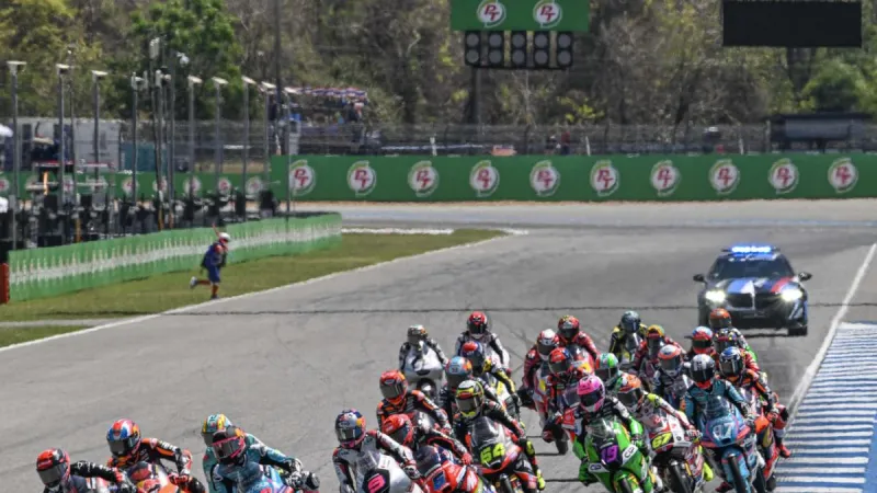 Cómo se adaptan los pilotos de MotoGP a 22 semanas fuera de casa