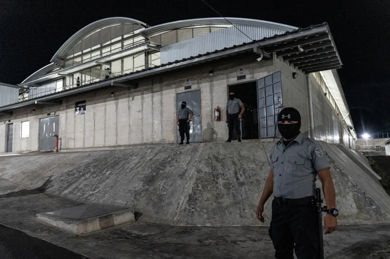 Más de 500 presos mueren en las cárceles de Bukele desde 2022