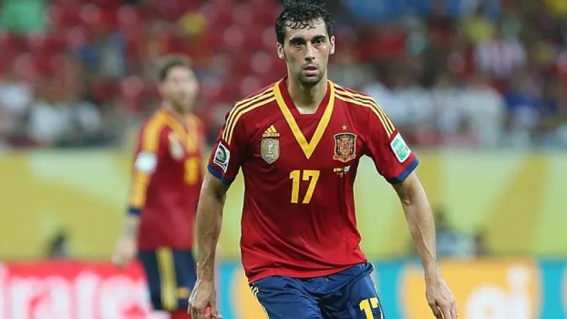 "Arbeloa fue expulsado de la selección con una patada en el trasero"