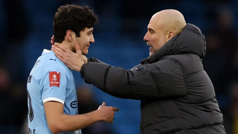 El nuevo 'káiser' de Guardiola: "No habla como Shakespeare, pero está mejorando"