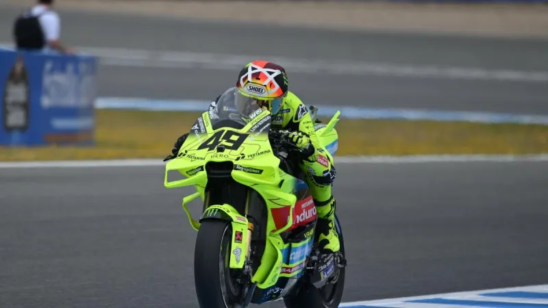Di Giannantonio manda en el inicio de Jerez, con los Márquez y Ducati más arriba