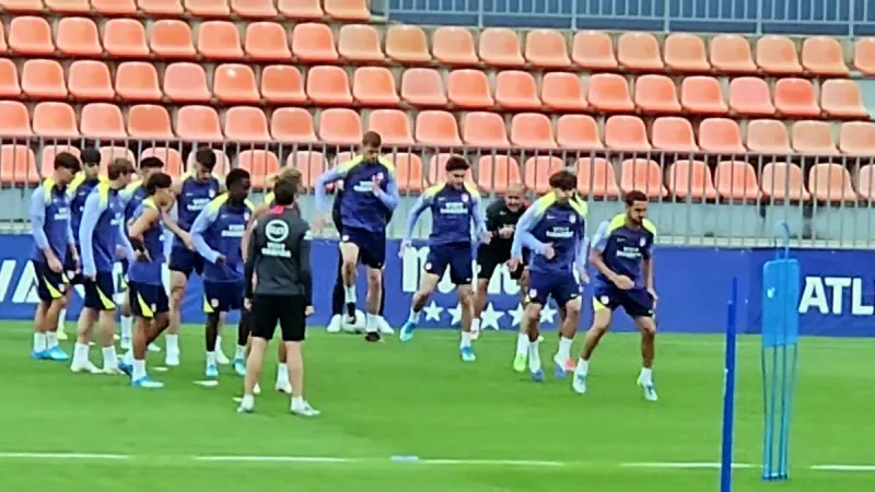 Hancko y Sorloth regresan a tiempo