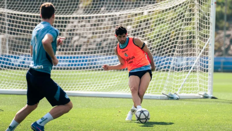 Aritz, Guedes y Karrikaburu no entrenan y apuntan a bajas para visitar Vallecas