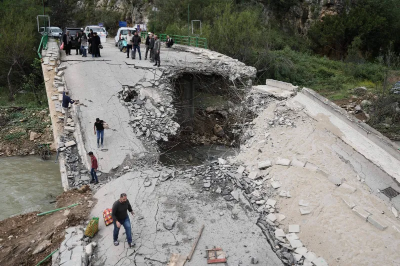 Líbano se suma al limbo de Irán al extender un precario alto el fuego