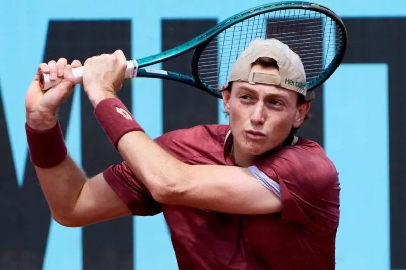 Ignacio Buse dio pelea ante Arthur Fils, pero quedó eliminado del Masters 1000 de Madrid