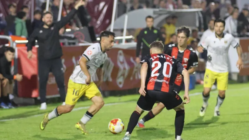 El Arenas acaricia la permanencia