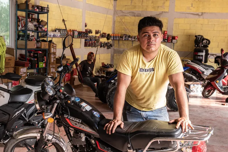 La promesa de 1.000 dólares a cambio de convertirse en un deportado de Trump: “Yo quería salir de la cárcel, no de EE UU”