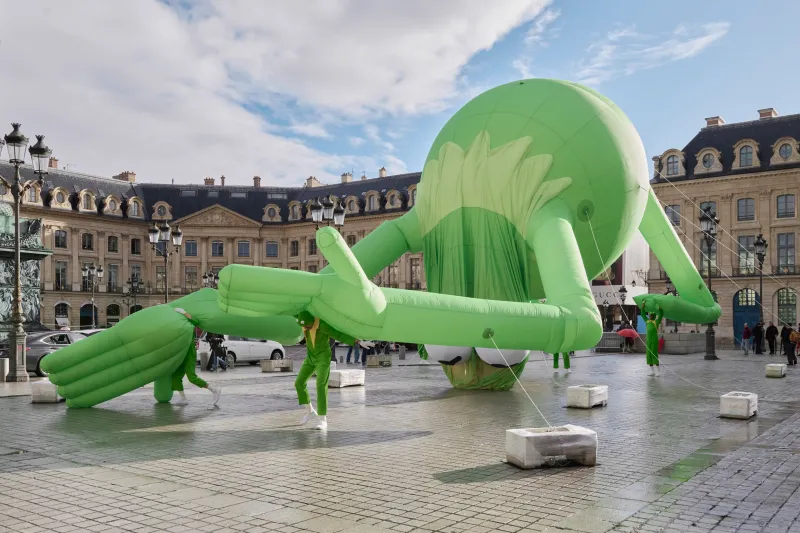 La pelea entre ricos franceses y suizos por albergar la capital mundial del arte