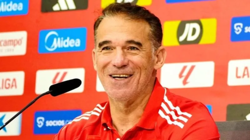 García Plaza: "Cuando llegué, el problema ya estaba, yo intento solucionarlo"