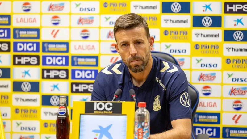 Luis García llama a la calma: "Vivir en el estrés no lleva a tomar buenas decisiones"