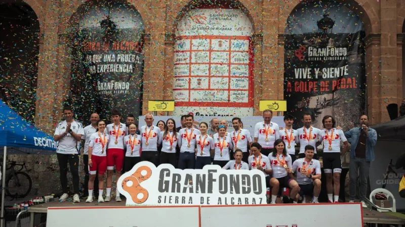 Natalia Fischer y Alberto Barroso conquistan Alcaraz para adjudicarse el Campeonato de España de Gravel