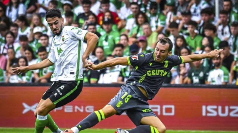 A qué hora es el Ceuta - Racing de Santander: horario y dónde ver hoy en TV el partido de LaLiga Hypermotion