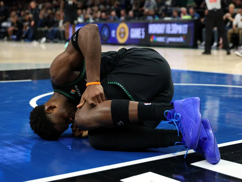Anthony Edwards injures knee in Timberwolves’ Game 4 win against Nuggets