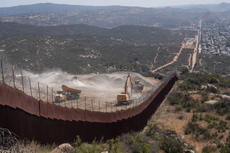 El muro fronterizo que construye Estados Unidos irrumpe en el territorio sagrado de los Kumiai