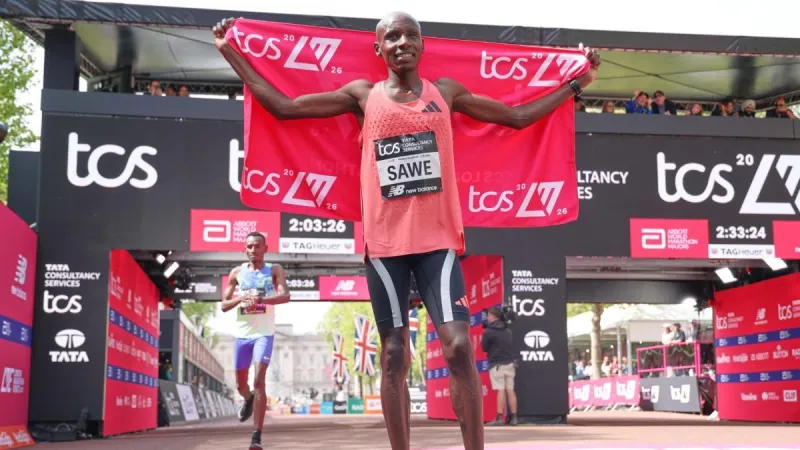Histórico: ¡Sawe baja de las dos horas en el maratón de Londres!