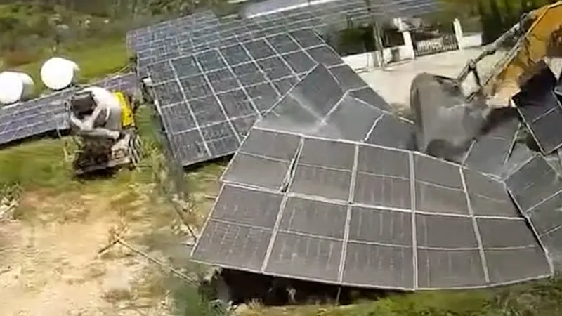 Israel destroys solar panels in south Lebanon